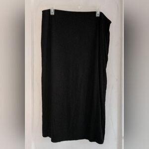 Straight Midi Black Knit Skirt